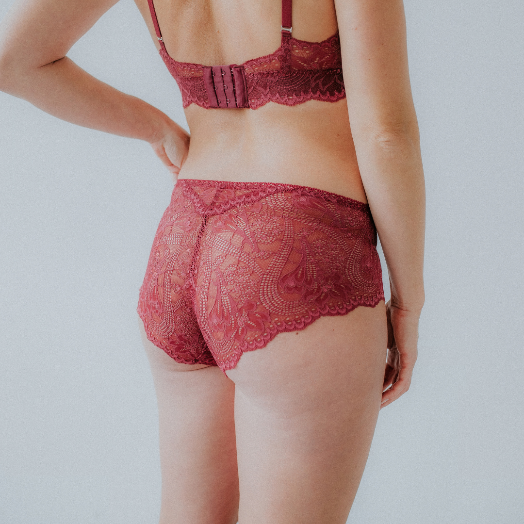 Mika Panties – Pinot