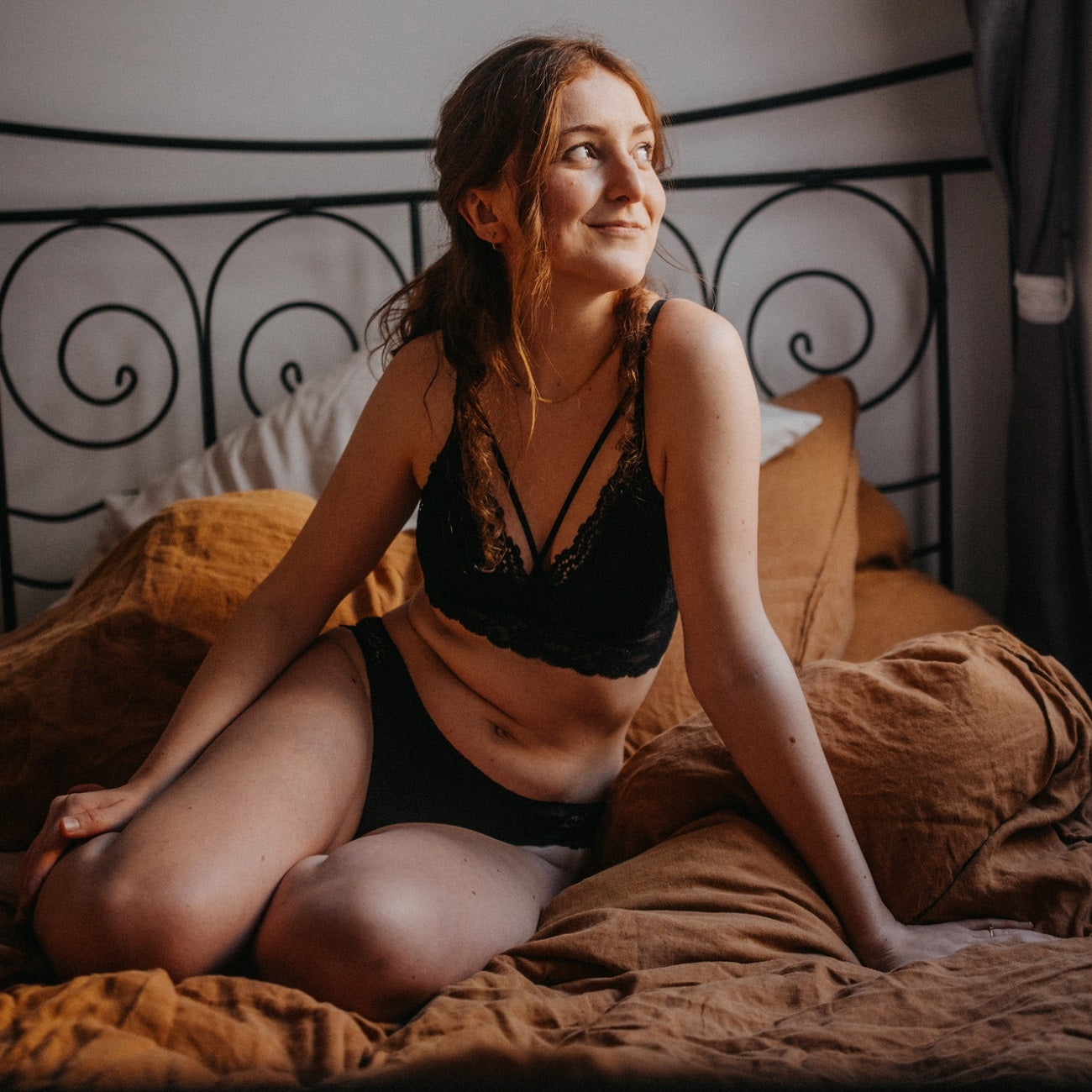 Bralette Flora - black