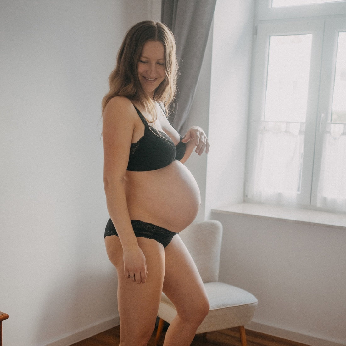 Nursing bralette Greta - black