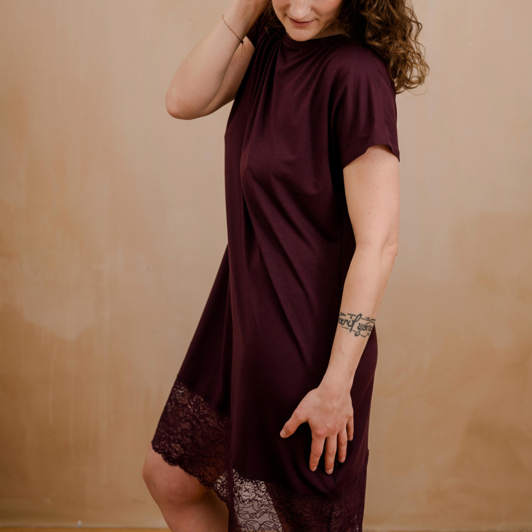 Schlafkleid Wiebke - aubergine