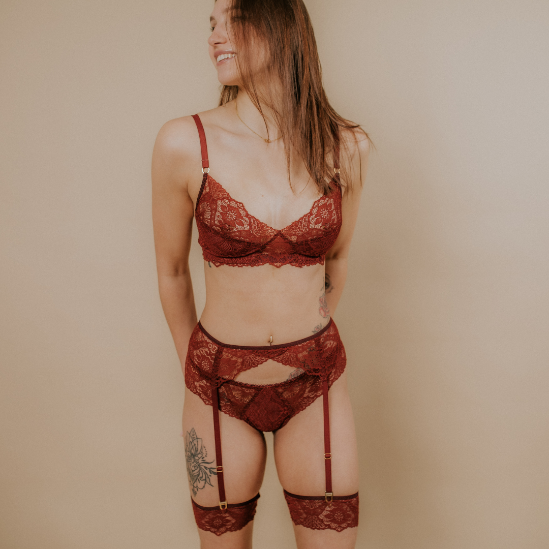 Garter belts Garter belts