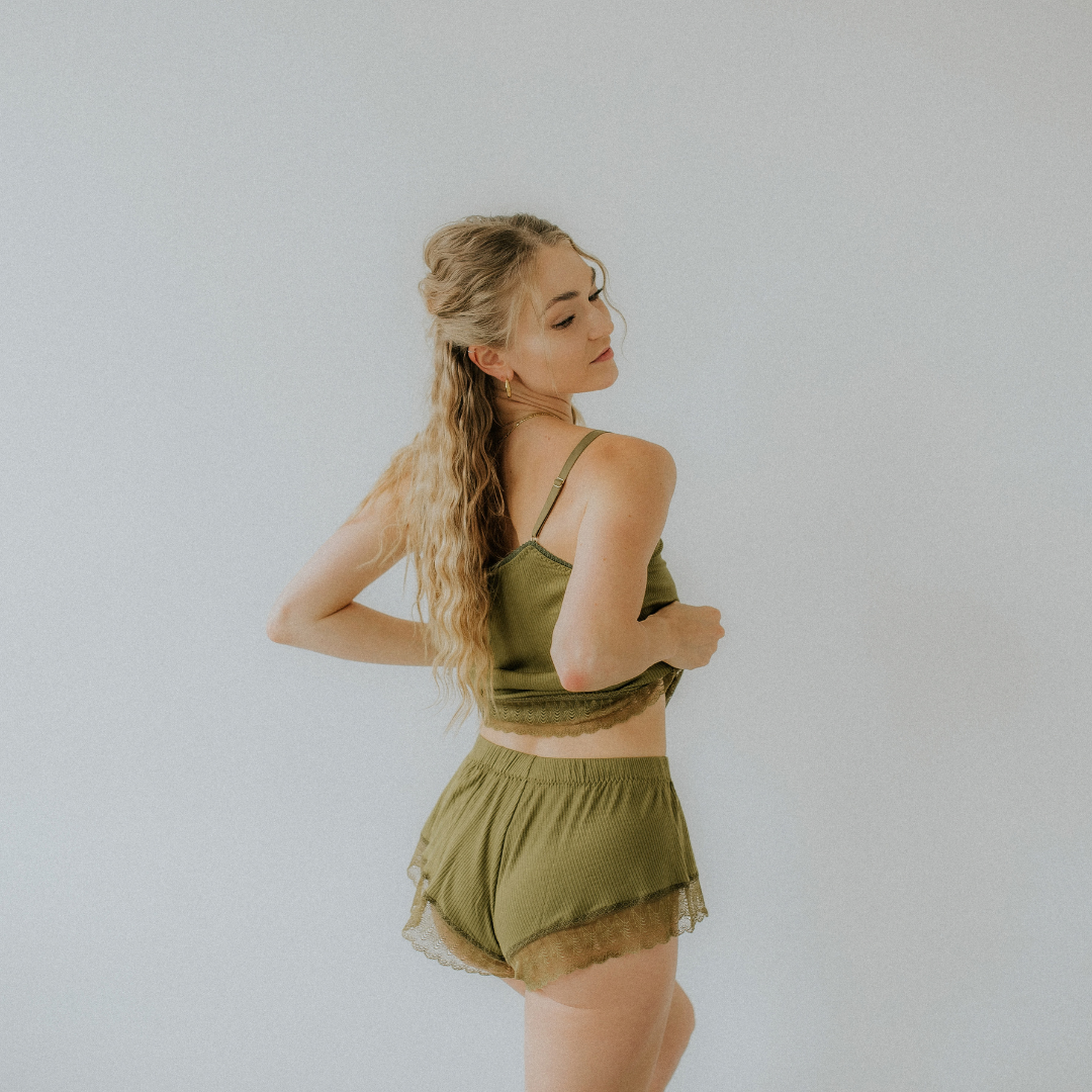Schlafshort Rieke - oliv