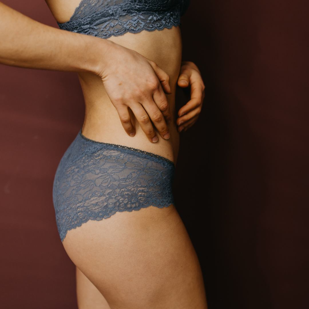 Michaela – taubenblau