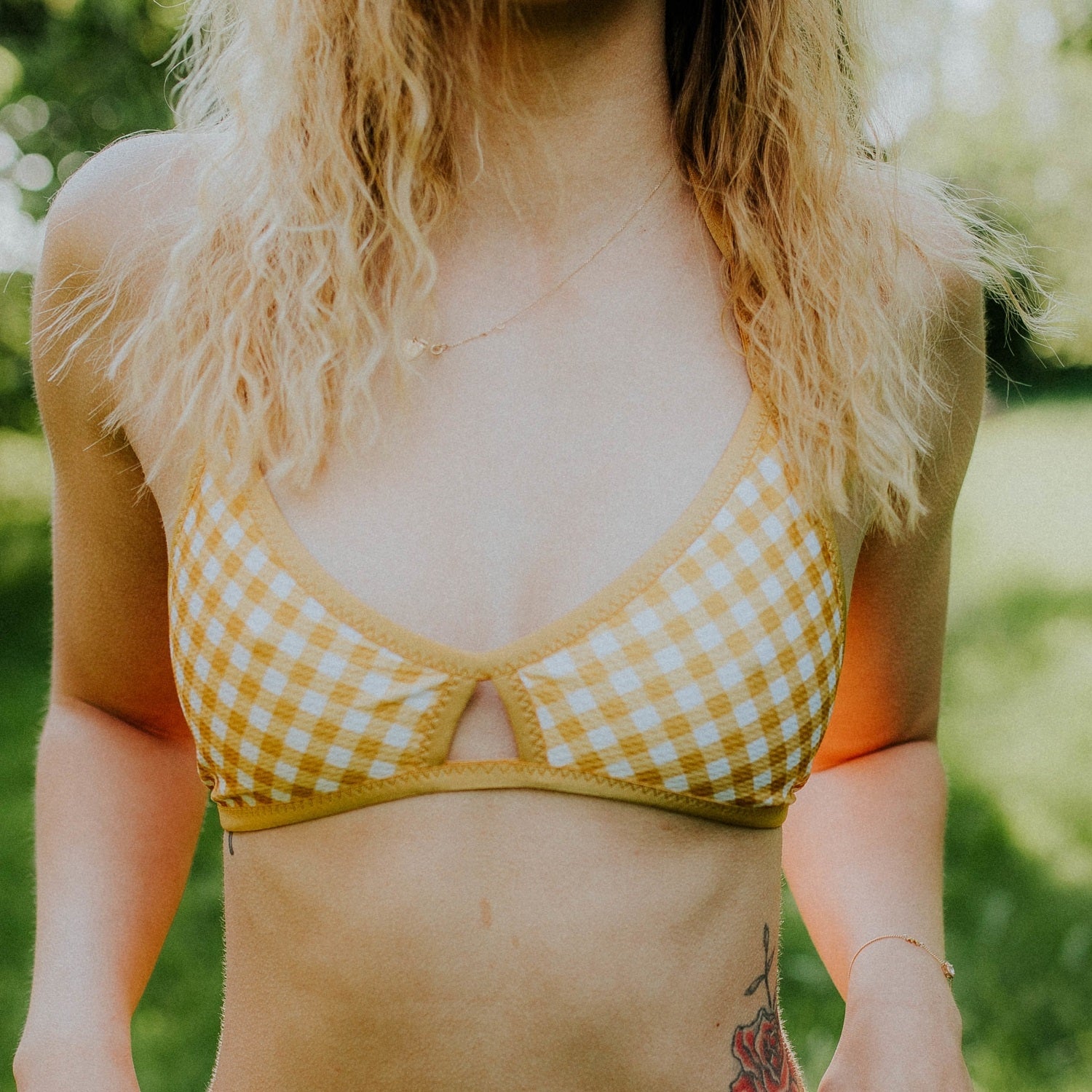 Bikini top Andrina - golden yellow/check